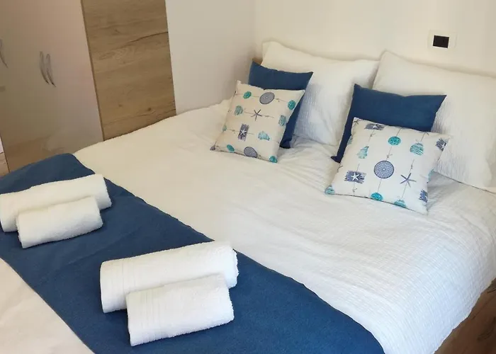 Apartmaji Apollonio Lejlighed Izola